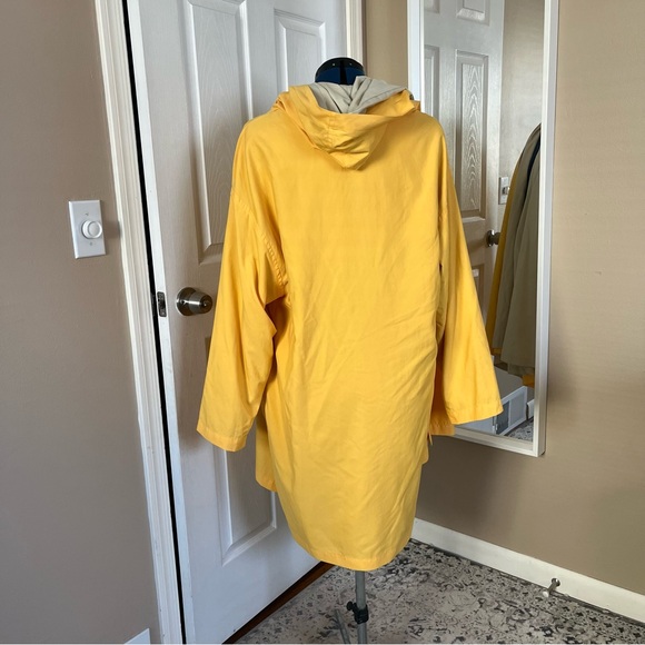 Perry Ellis yellow and cream vintage 90s baggy trench coat, size 10 - Picture 3 of 8